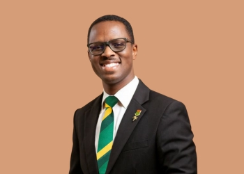 Walter Kweku Awuah, ACIB